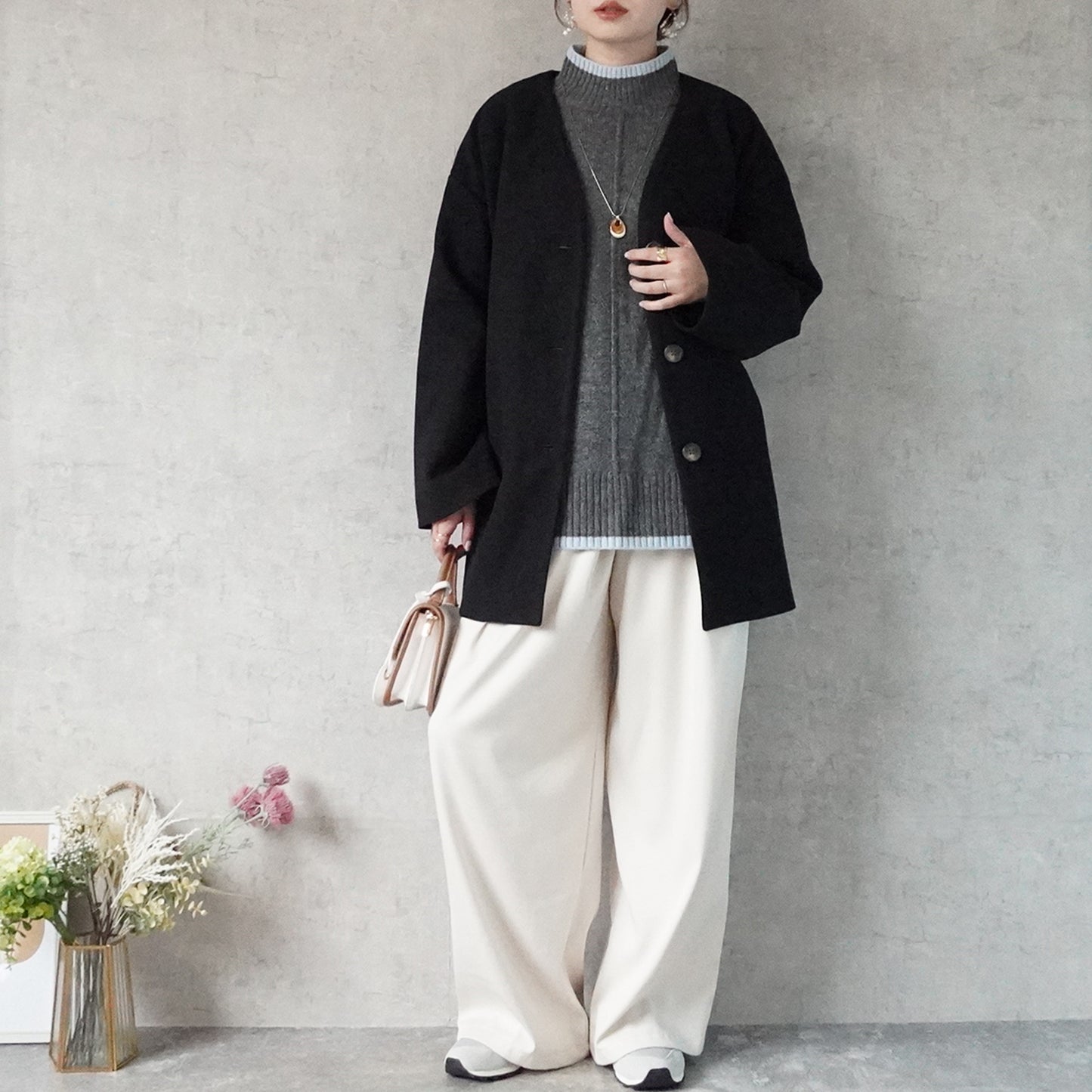 ノーカラーミドルコート