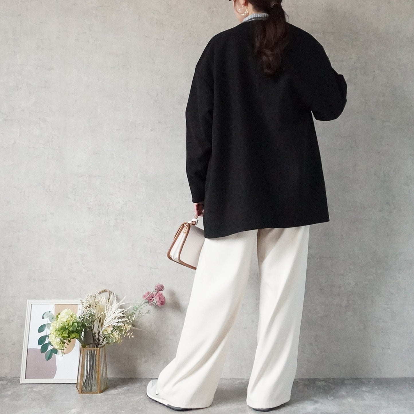 ノーカラーミドルコート