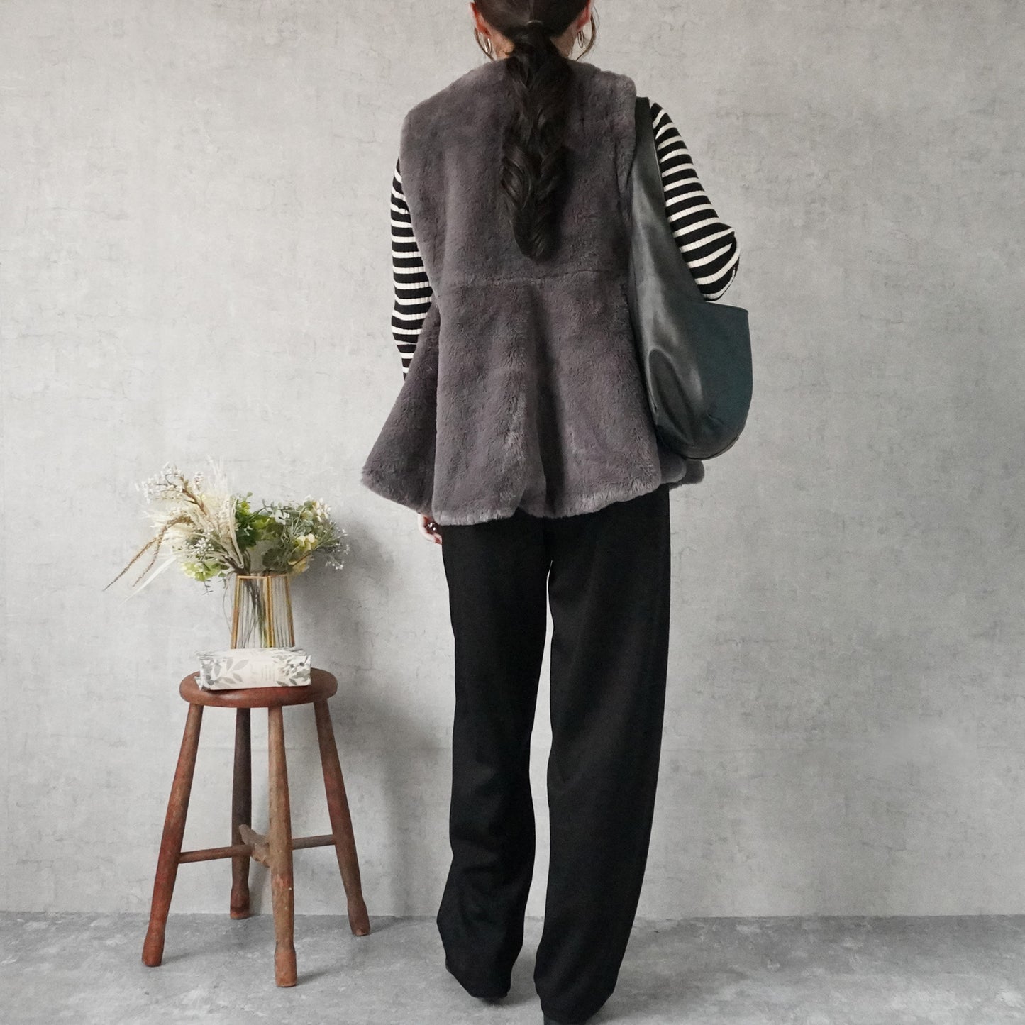 ラビット風ペプラムファーベスト