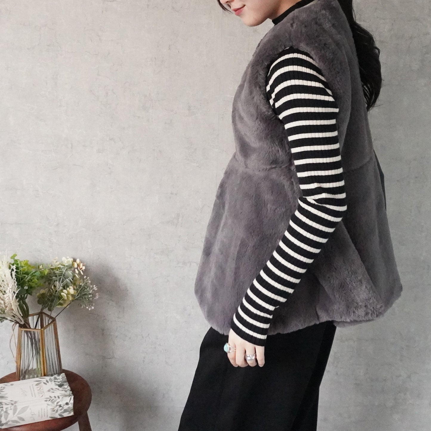 ラビット風ペプラムファーベスト