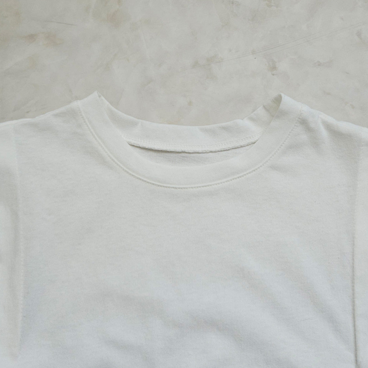 ショルダータックスリーブTシャツ