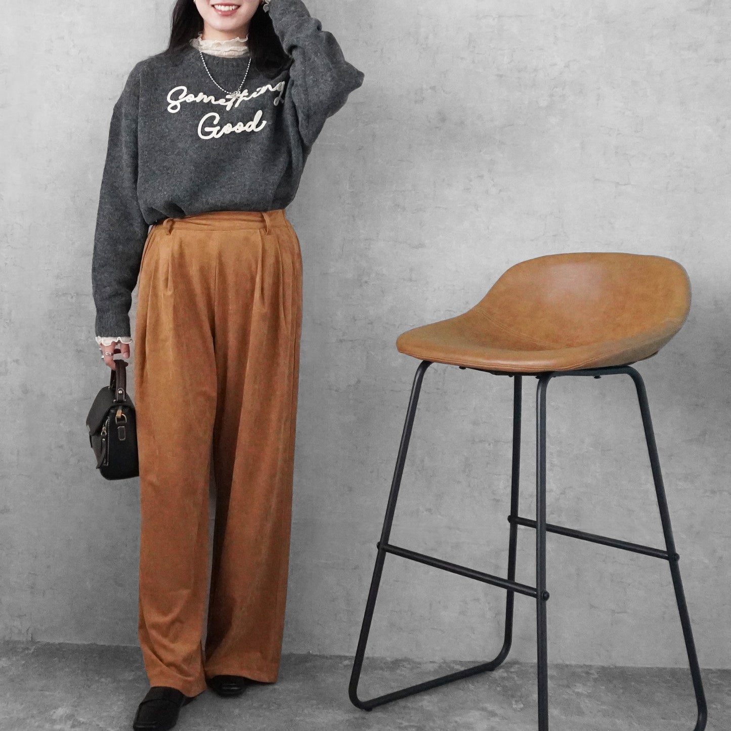 スエードタックワイドパンツ