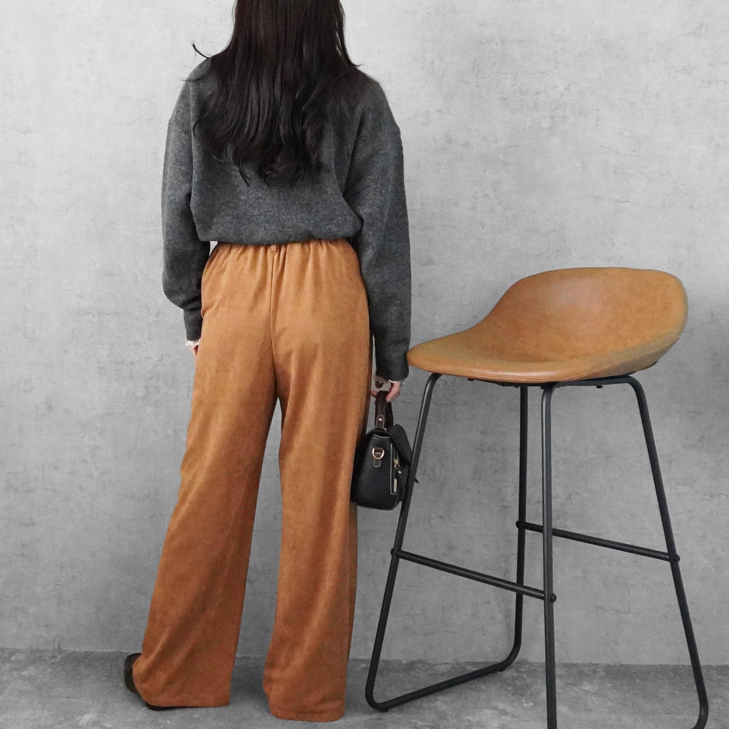 スエードタックワイドパンツ