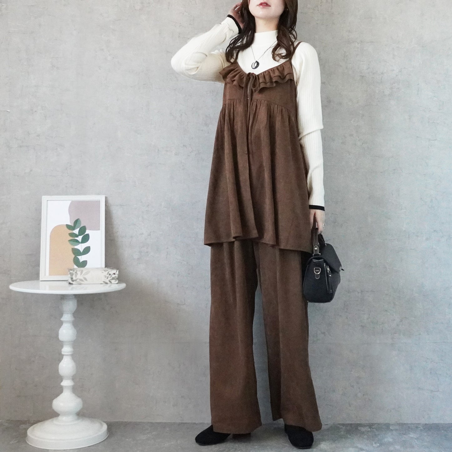 スエードタックワイドパンツ