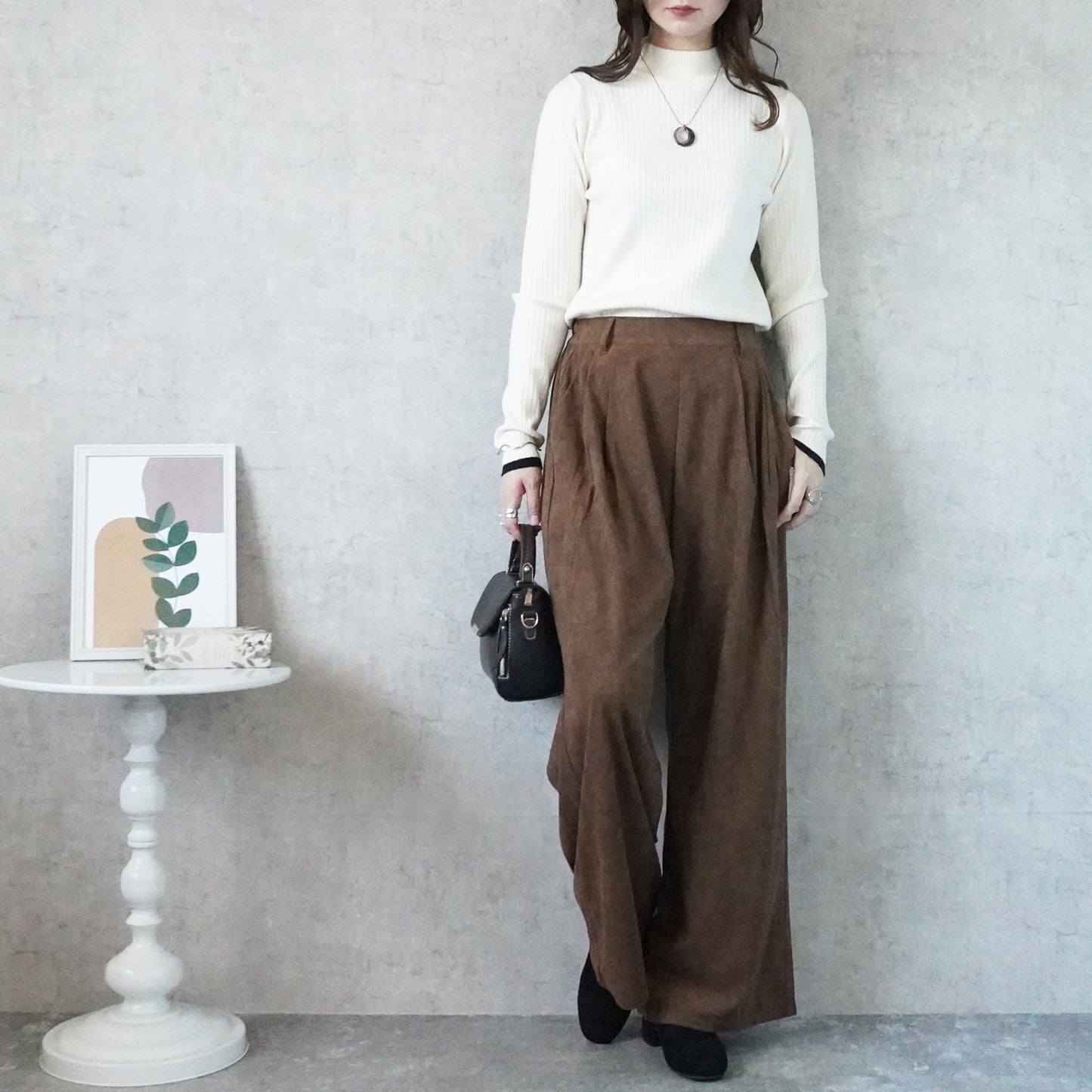 スエードタックワイドパンツ