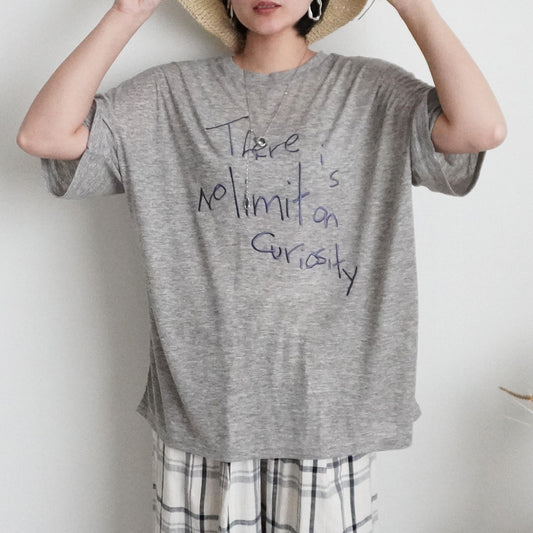 シアー刺繍ロゴ半袖Tシャツ