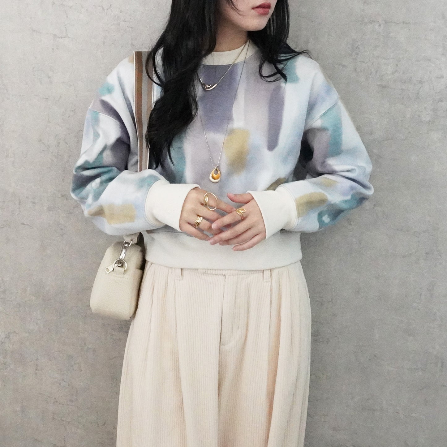 裏起毛ペイントプリントプルオーバー