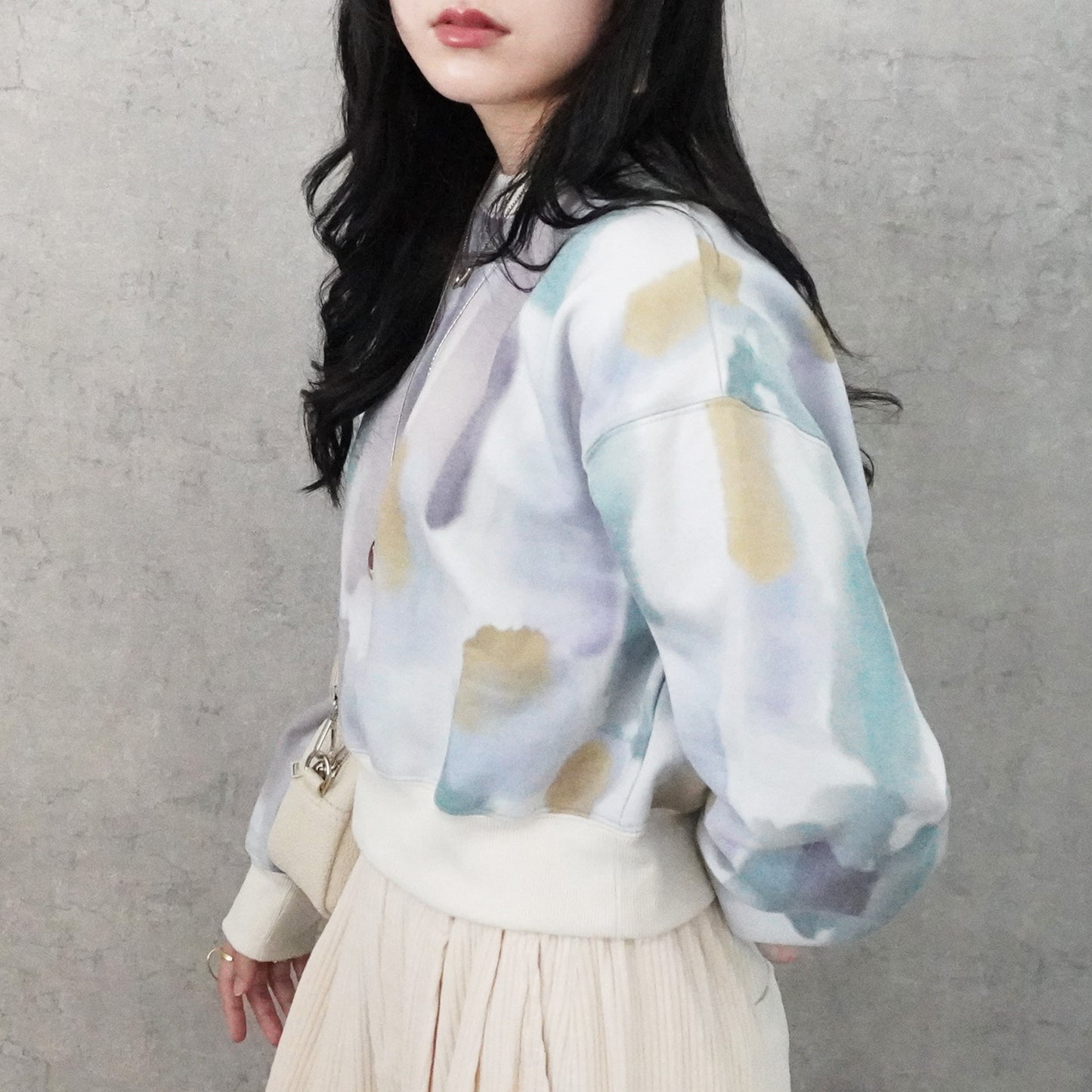 裏起毛ペイントプリントプルオーバー