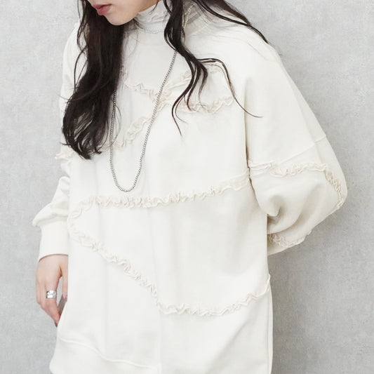 マットサテンフリル裏毛プルオーバー