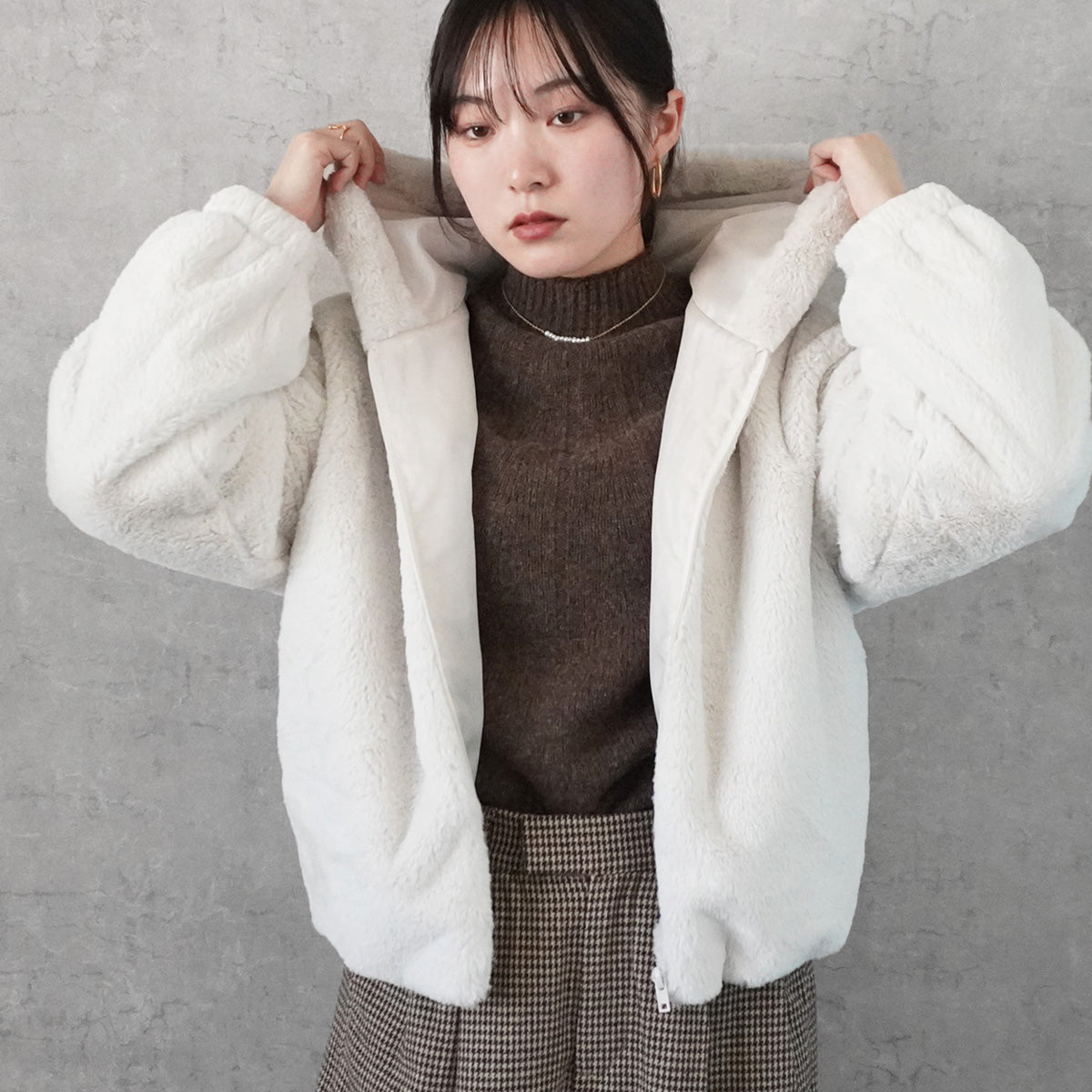 フェイクファーショートフードブルゾン