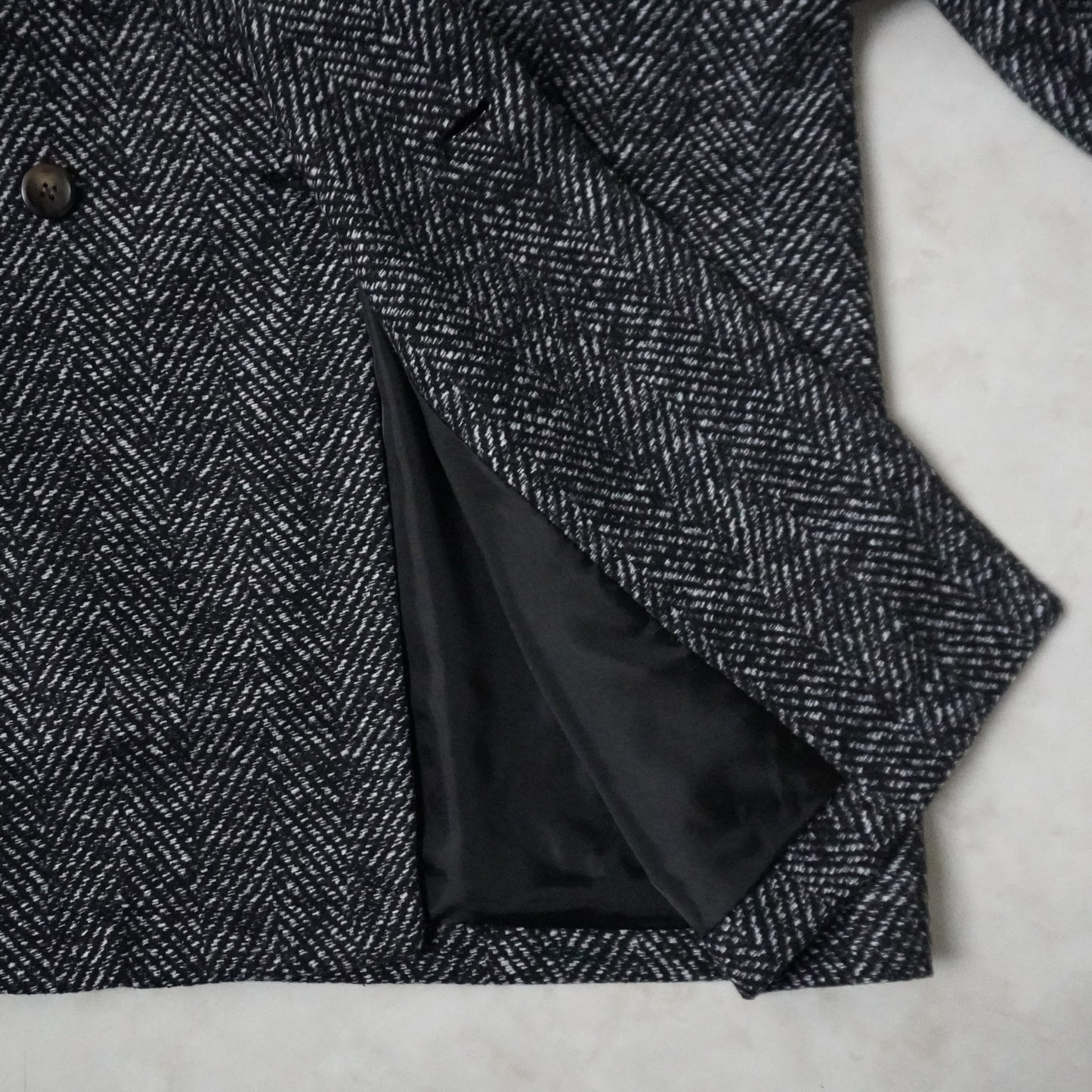 ヘリンボーンダブルテーラードジャケット