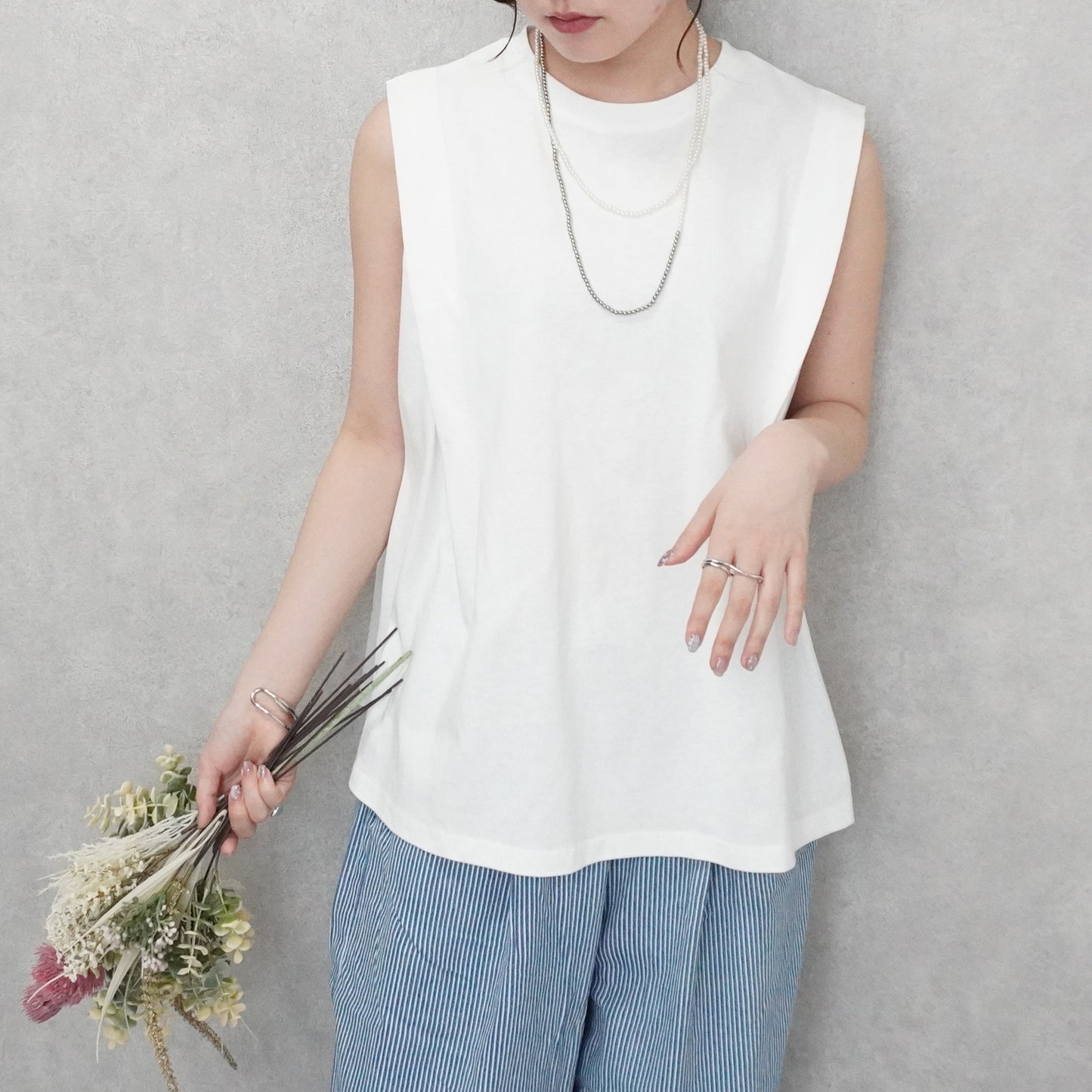 ショルダータックスリーブTシャツ