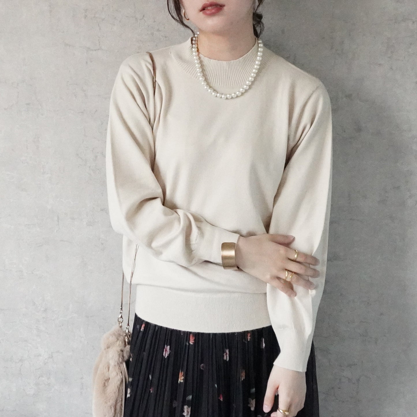 もちもちハイネックニットプルオーバー