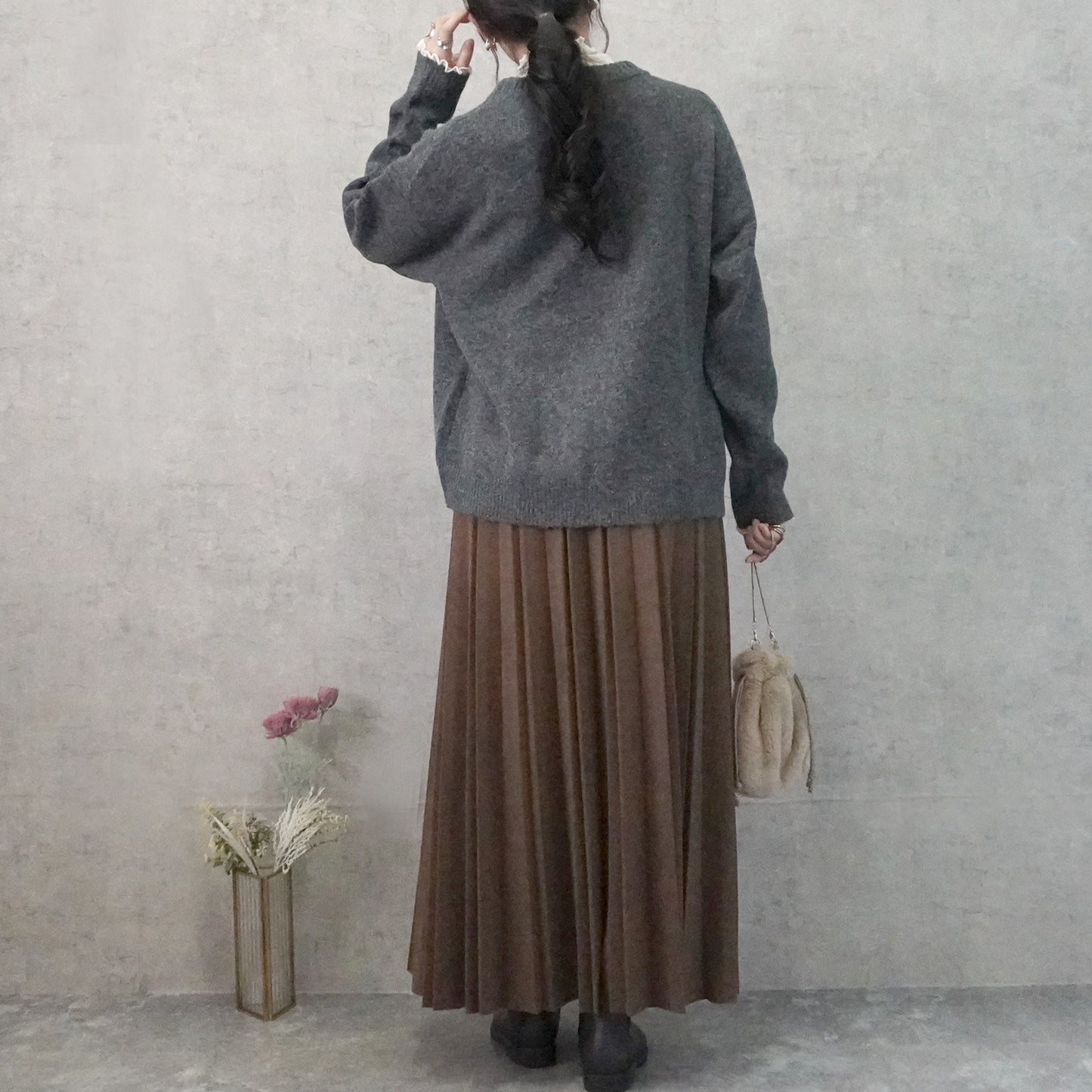 なめらかコード刺繡ロゴニットプルオーバー