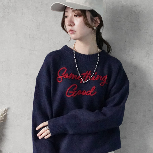 なめらかコード刺繡ロゴニットプルオーバー