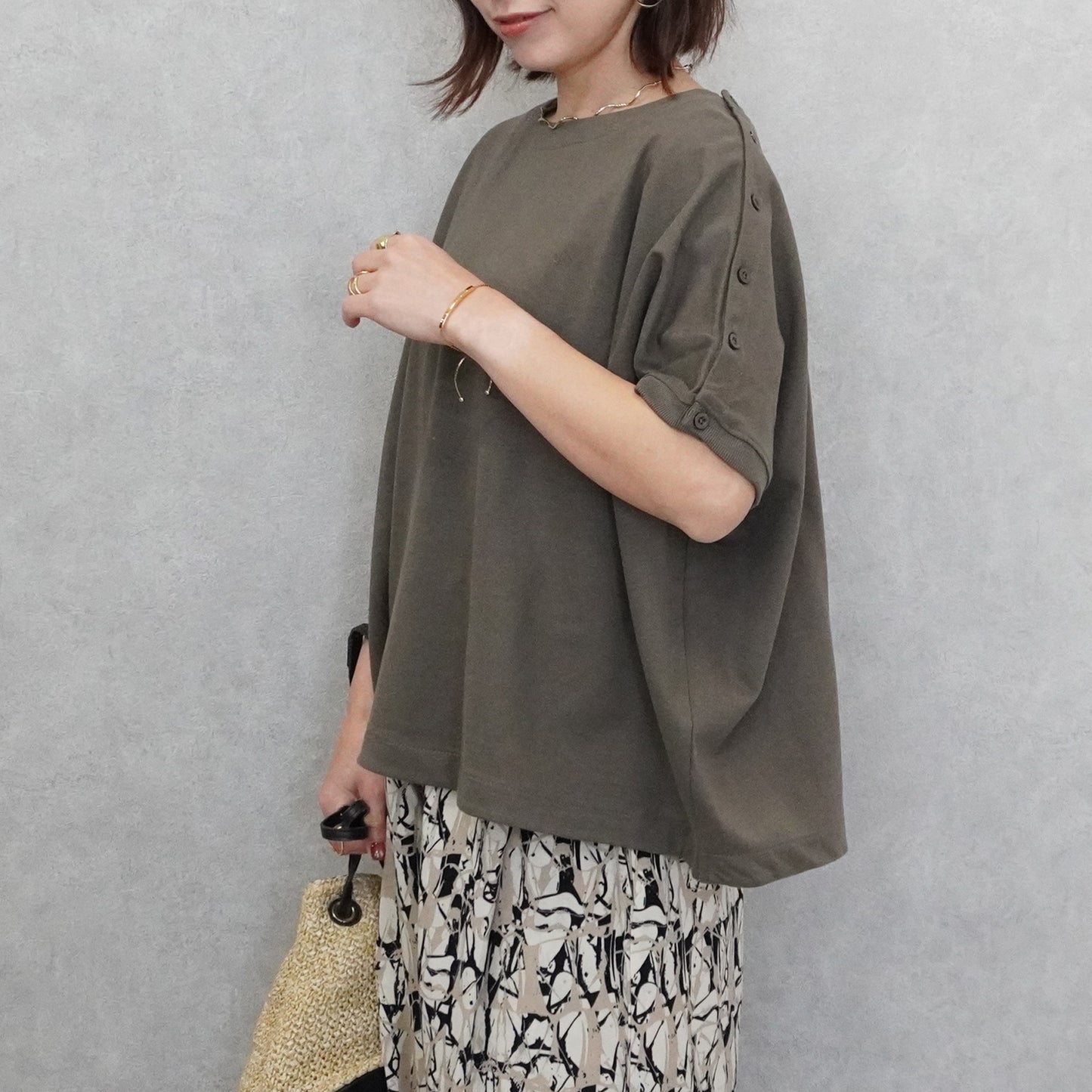 ヘビーウェイト肩ボタンプルオーバー