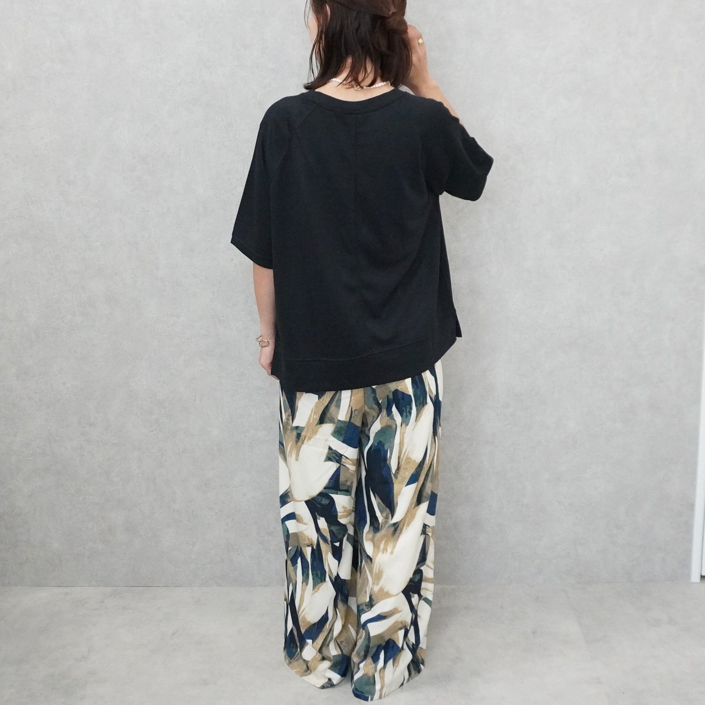 メッシュワイドプルオーバー