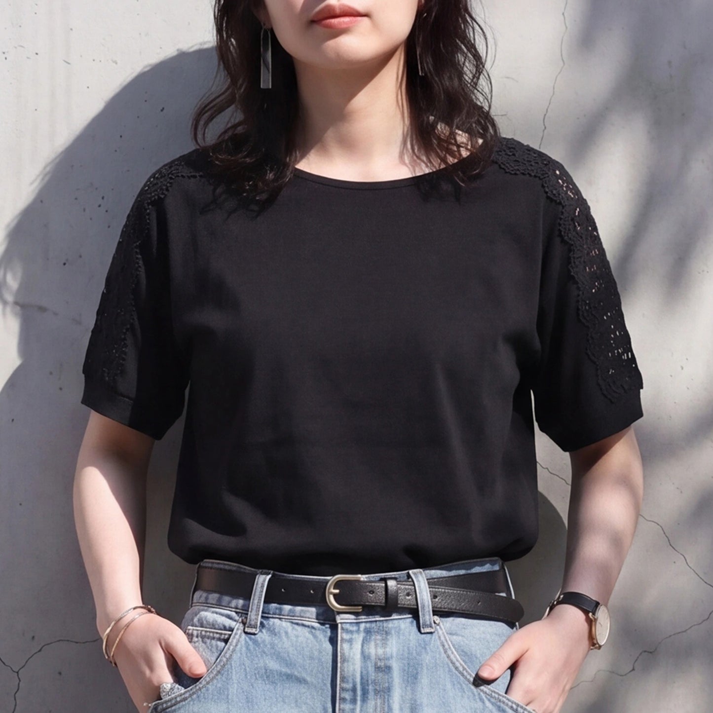 肩レースTシャツ