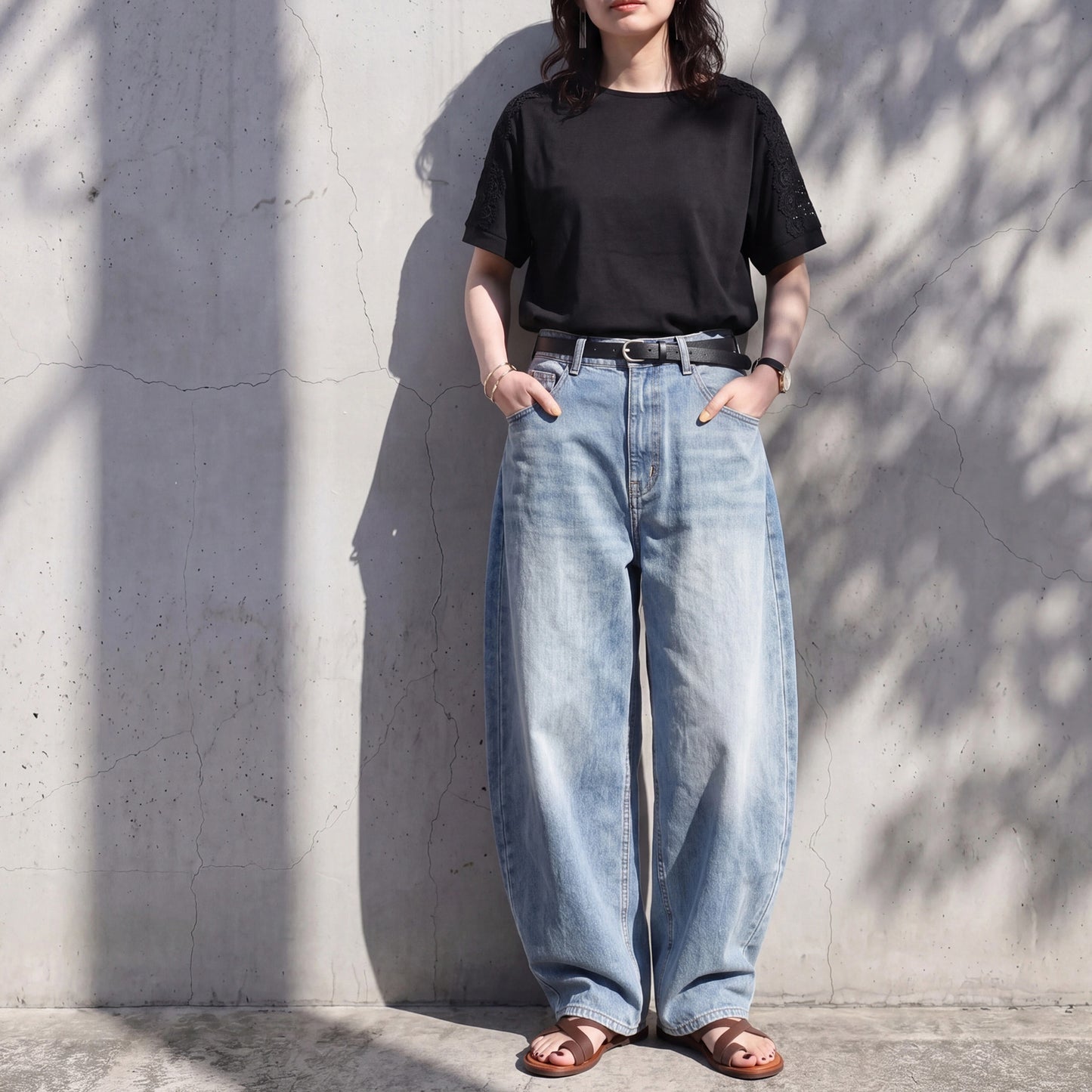 肩レースTシャツ