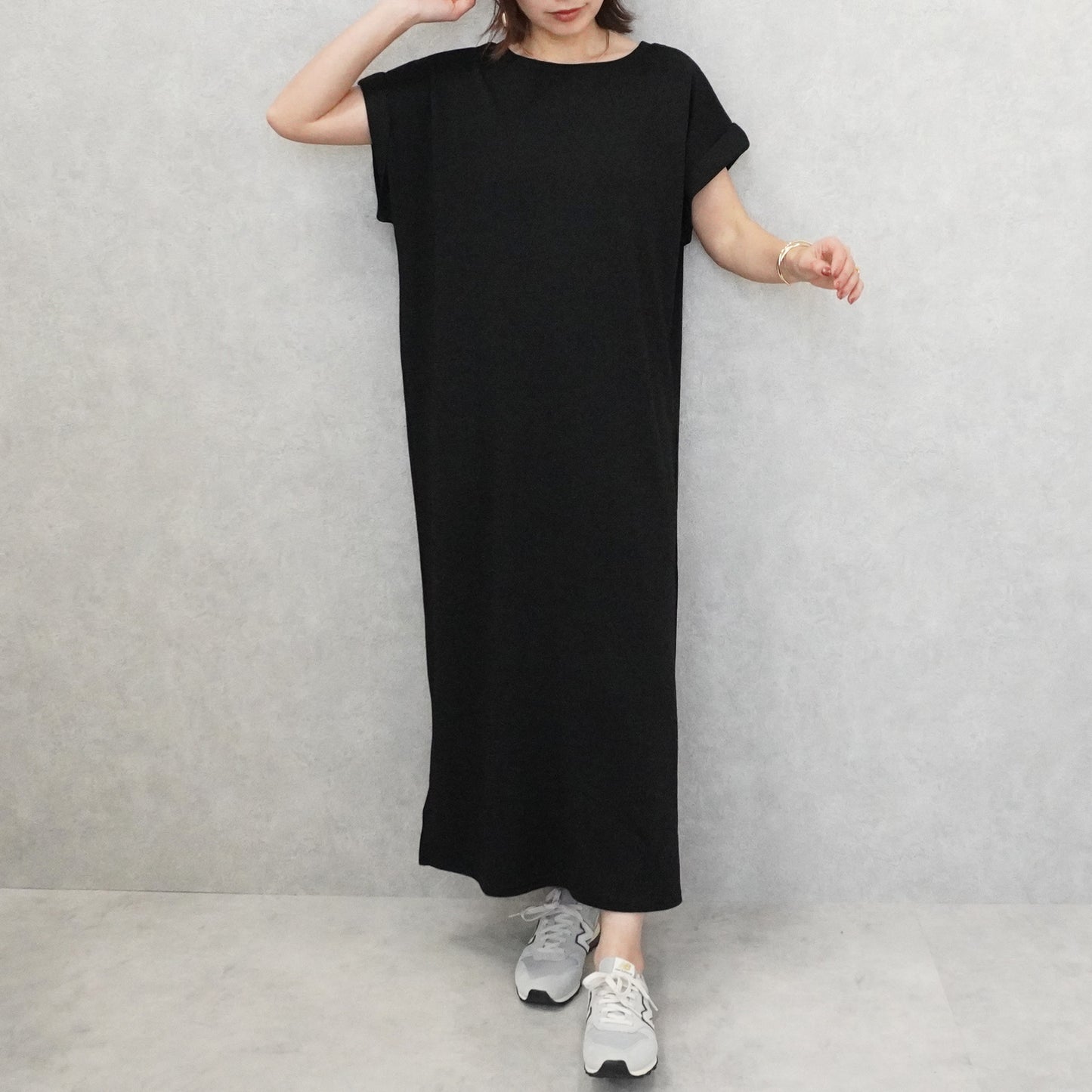 ターンバック袖ジャガードワンピース