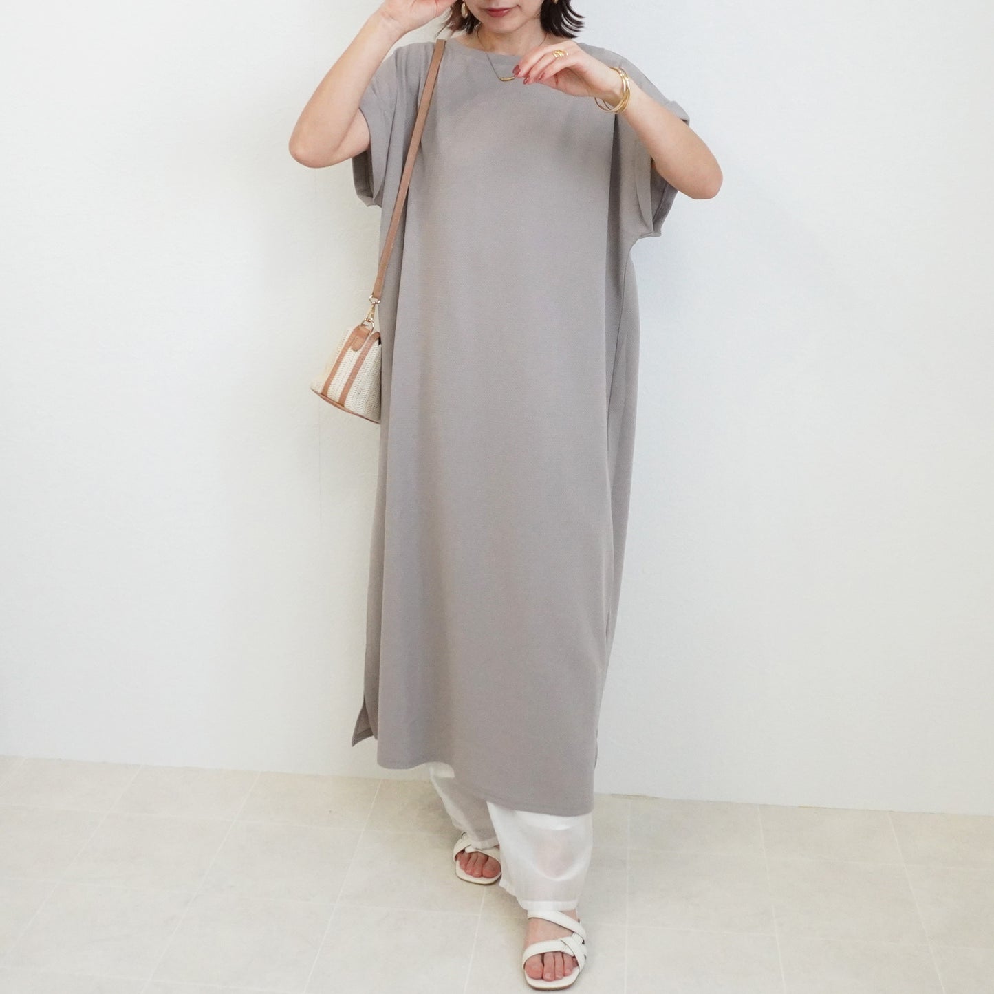 ターンバック袖ジャガードワンピース