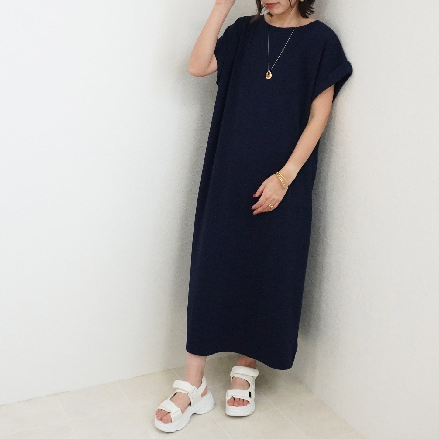 ターンバック袖ジャガードワンピース