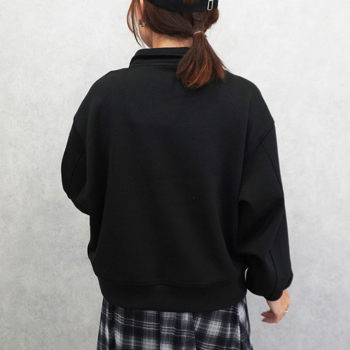 パフダンボールハーフジッププルオーバー