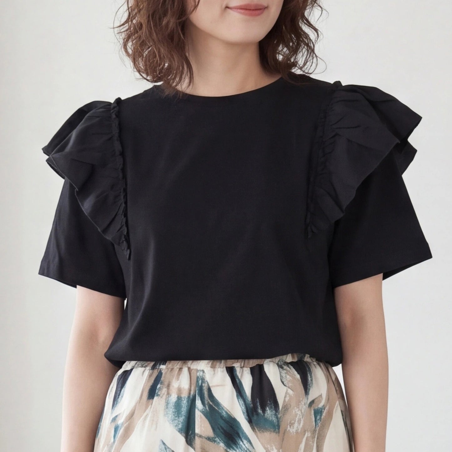 ショルダーフリルTシャツ