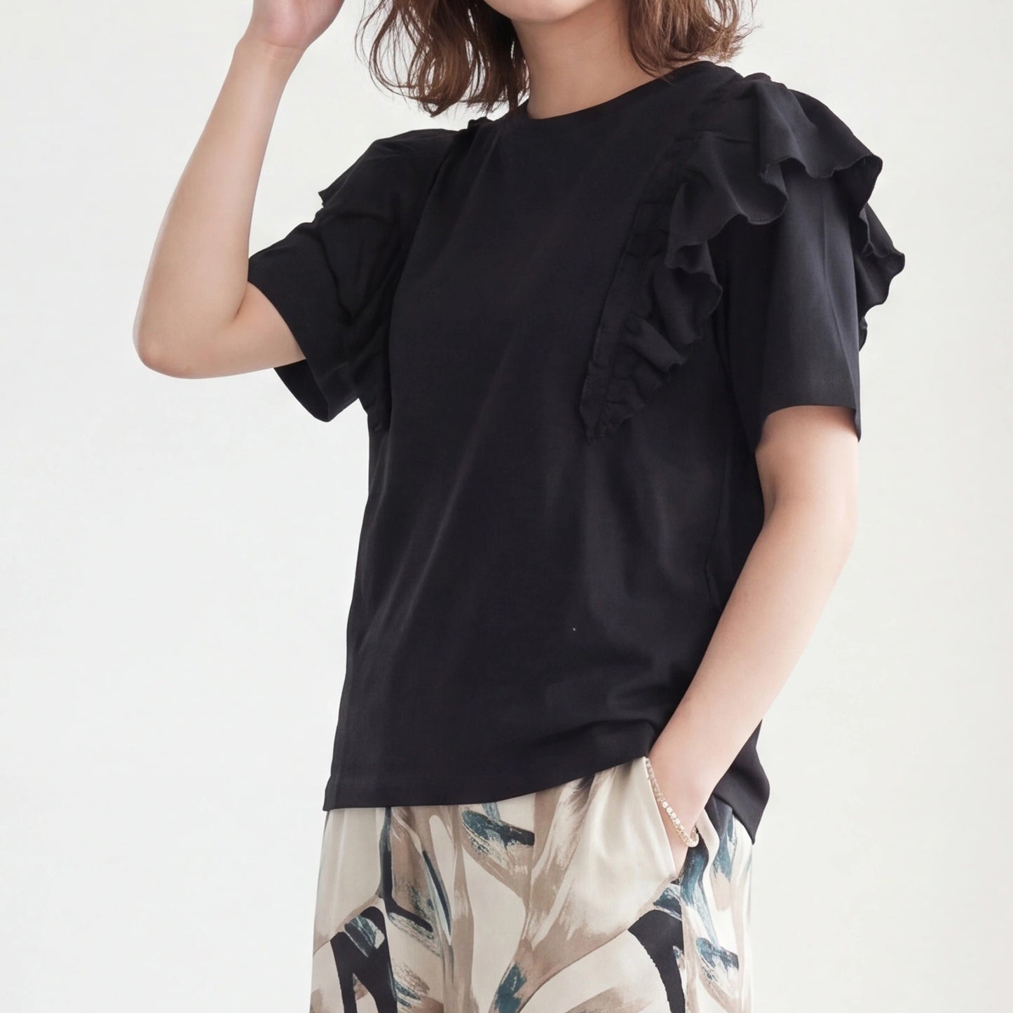 ショルダーフリルTシャツ