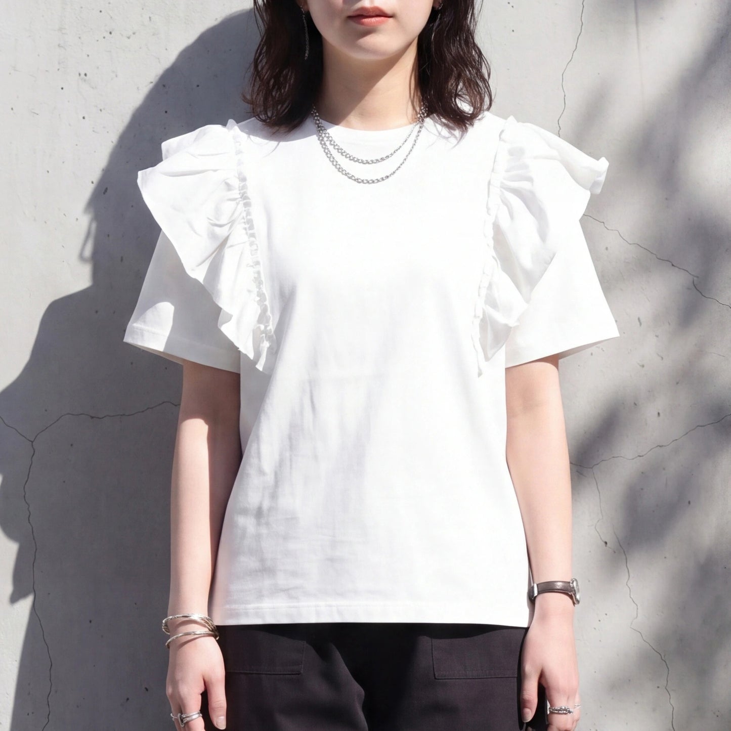 ショルダーフリルTシャツ