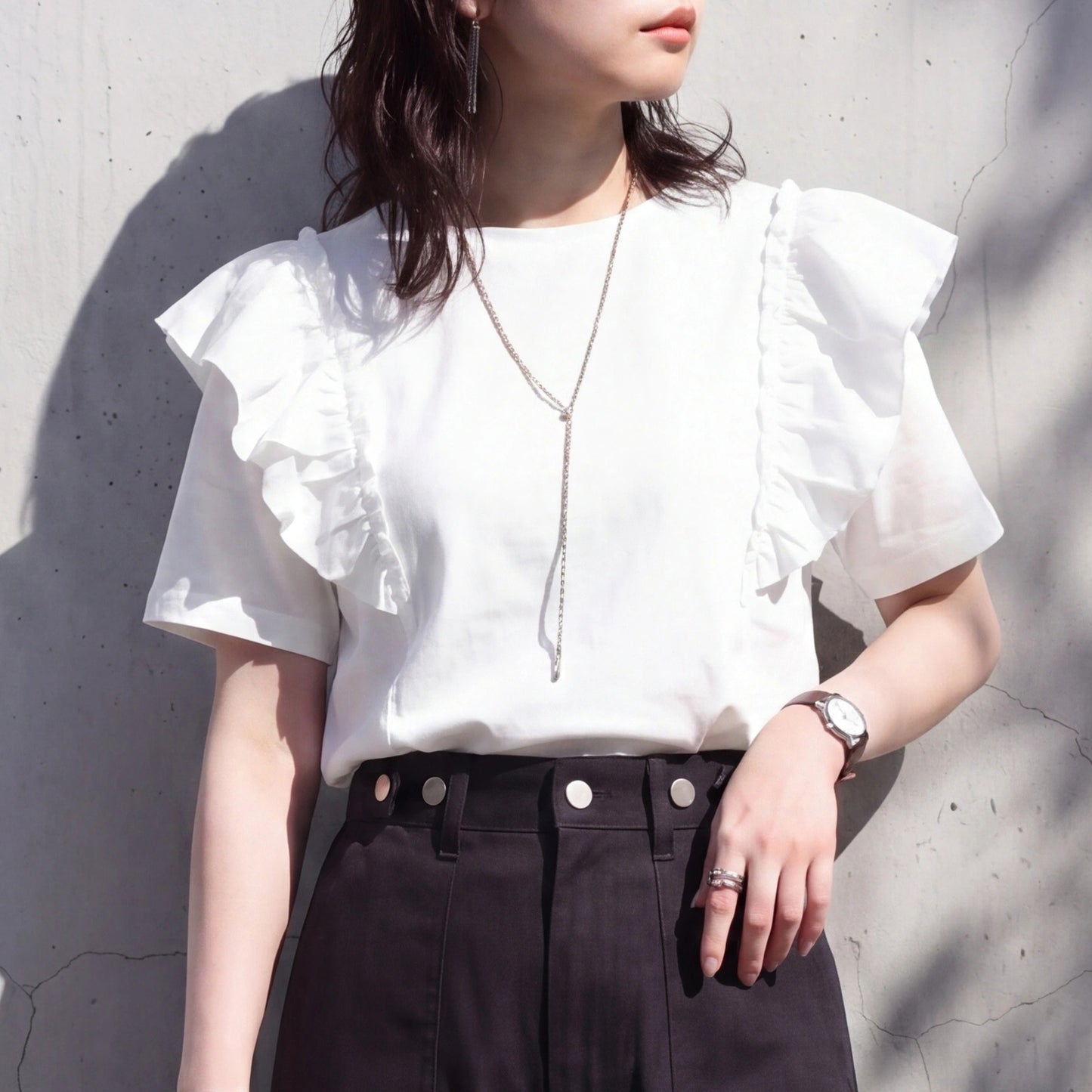 ショルダーフリルTシャツ