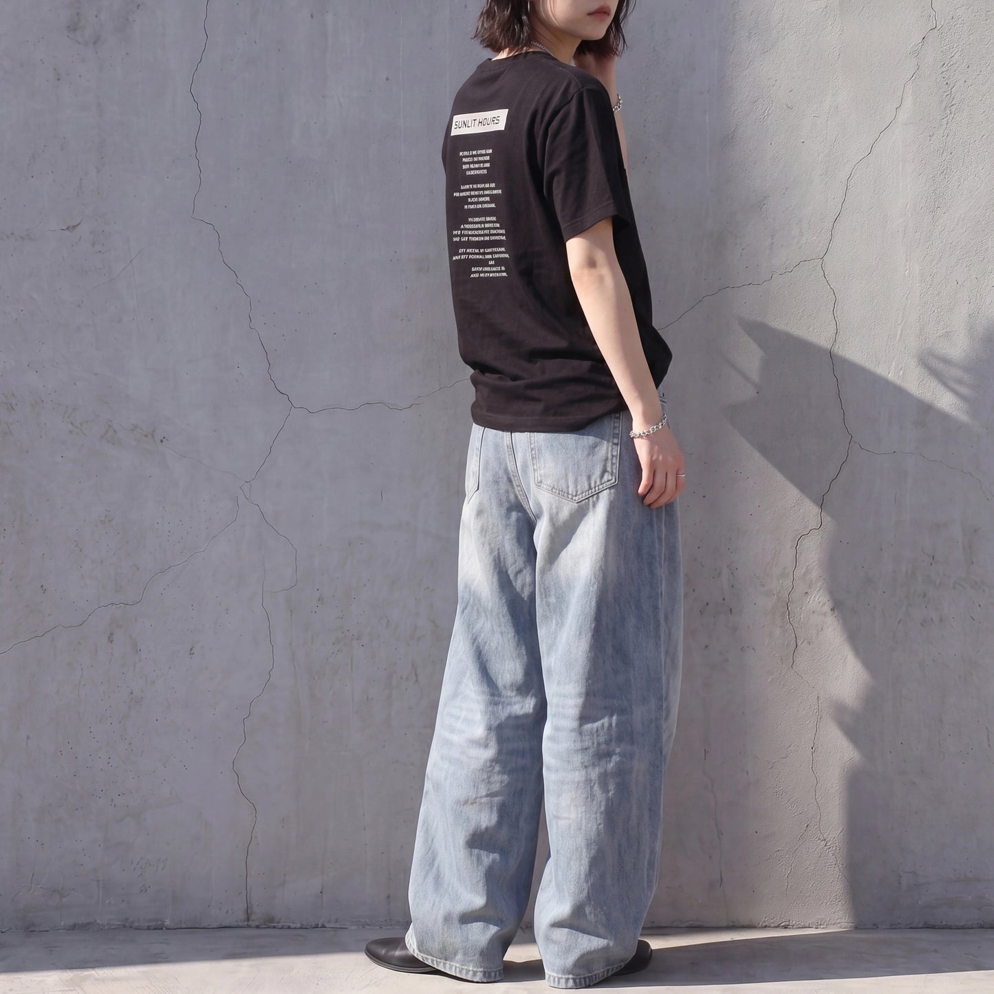 ロゴプリントTシャツ