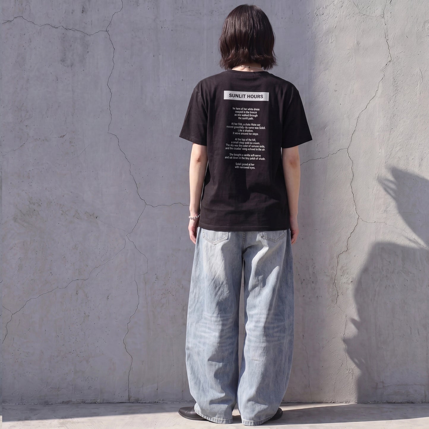 ロゴプリントTシャツ