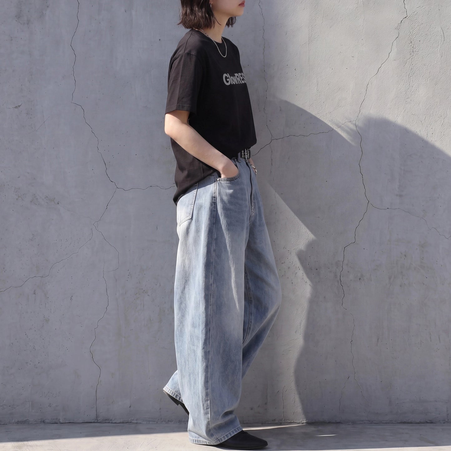 ロゴプリントTシャツ