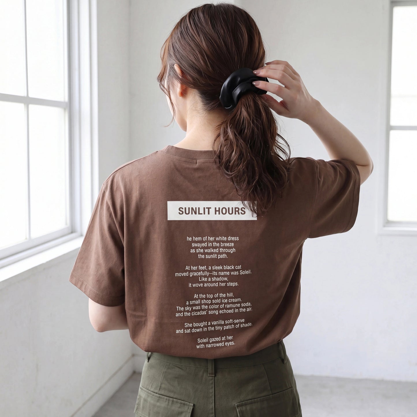 ロゴプリントTシャツ