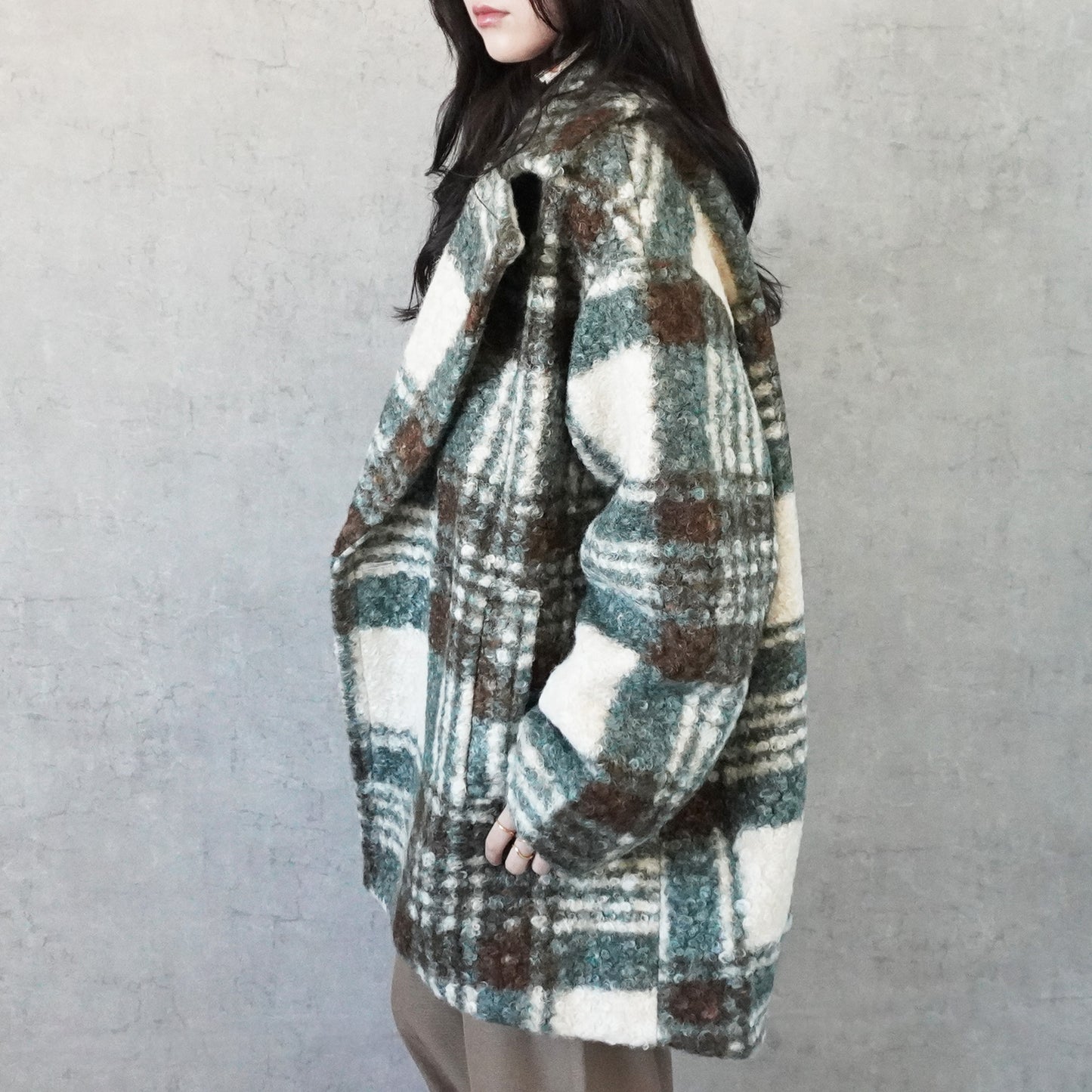 チェック柄テーラードコート