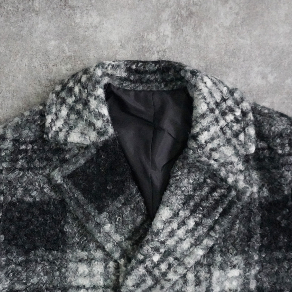 チェック柄テーラードコート