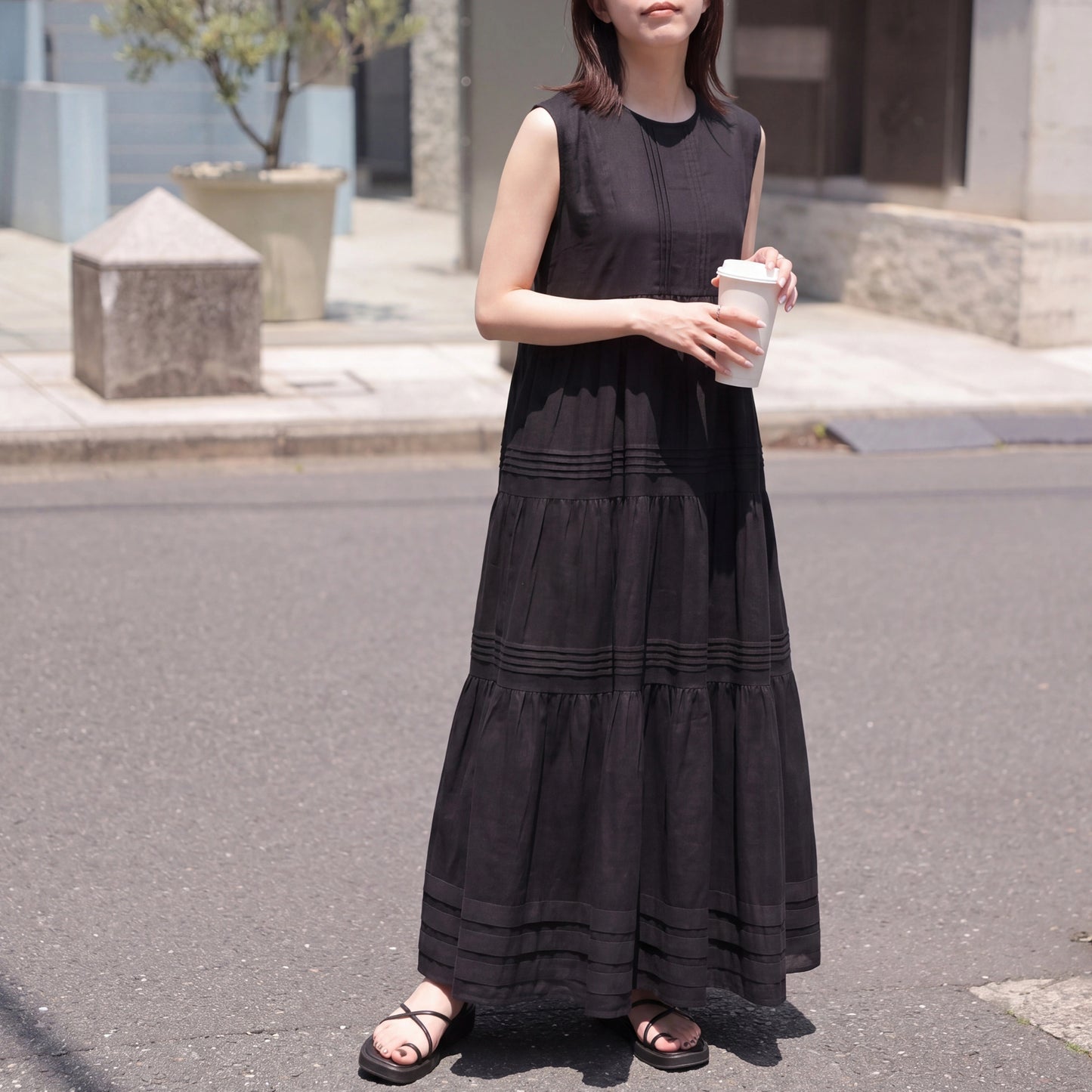 ノースリーブティアードワンピース