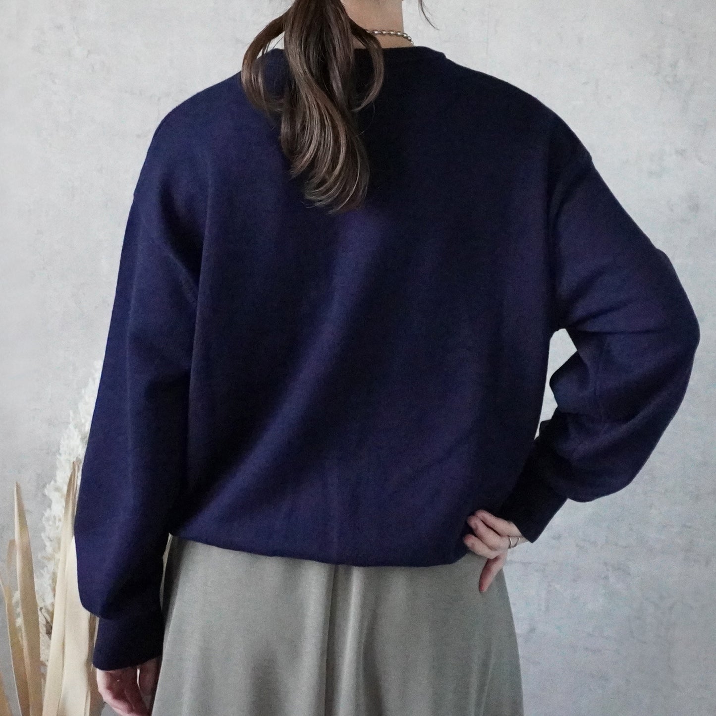 なめらかカレッジロゴジャガードニットプルオーバー