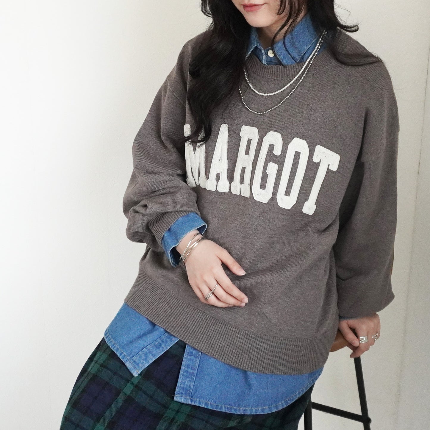 ワッペンロゴニットプルオーバー