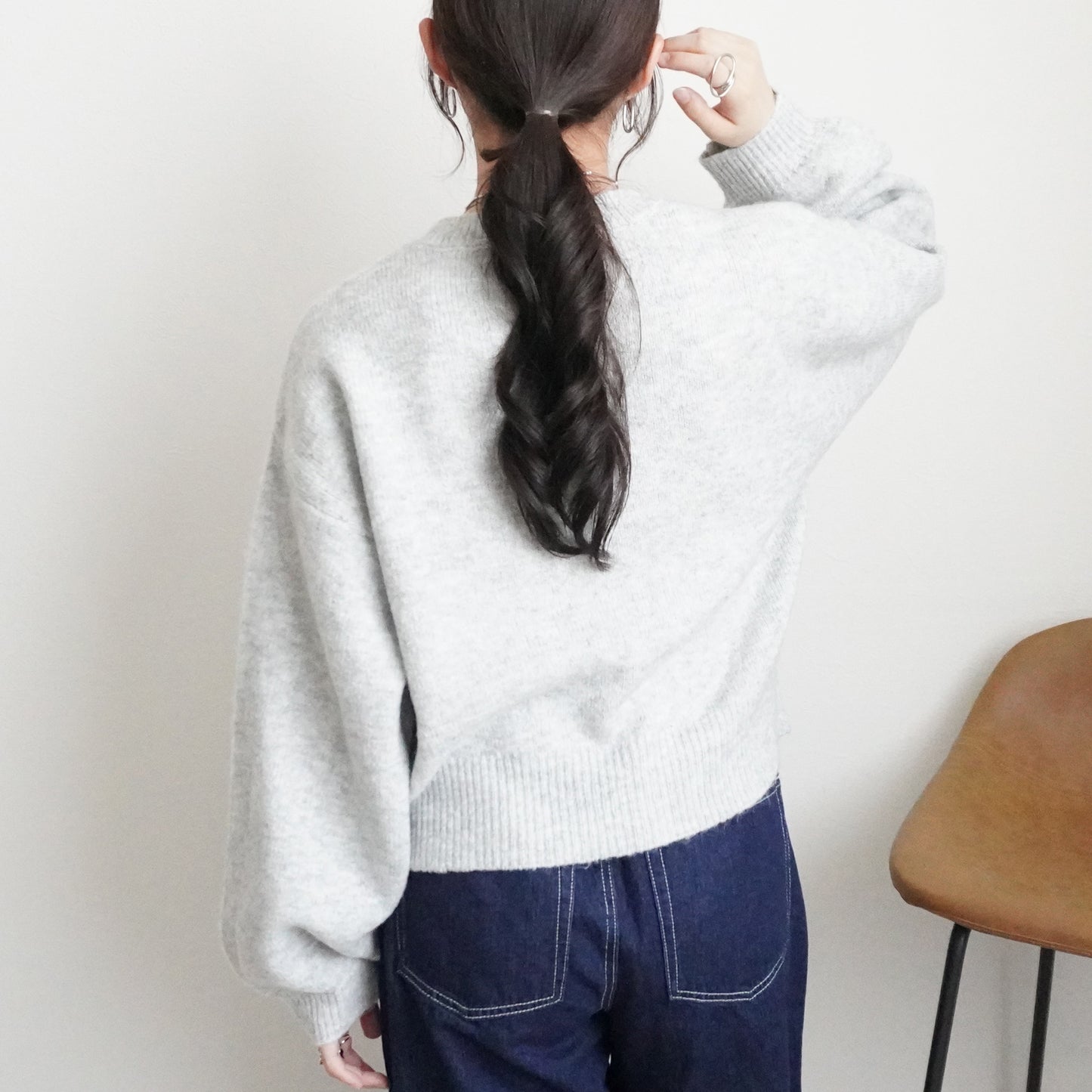 ふんわり起毛ロゴニットプルオーバー