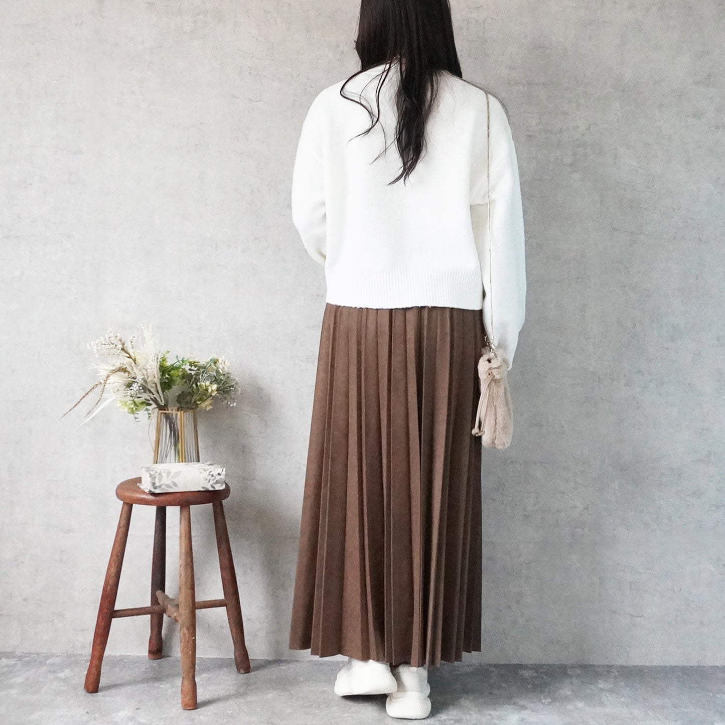 ふんわり起毛ロゴニットプルオーバー