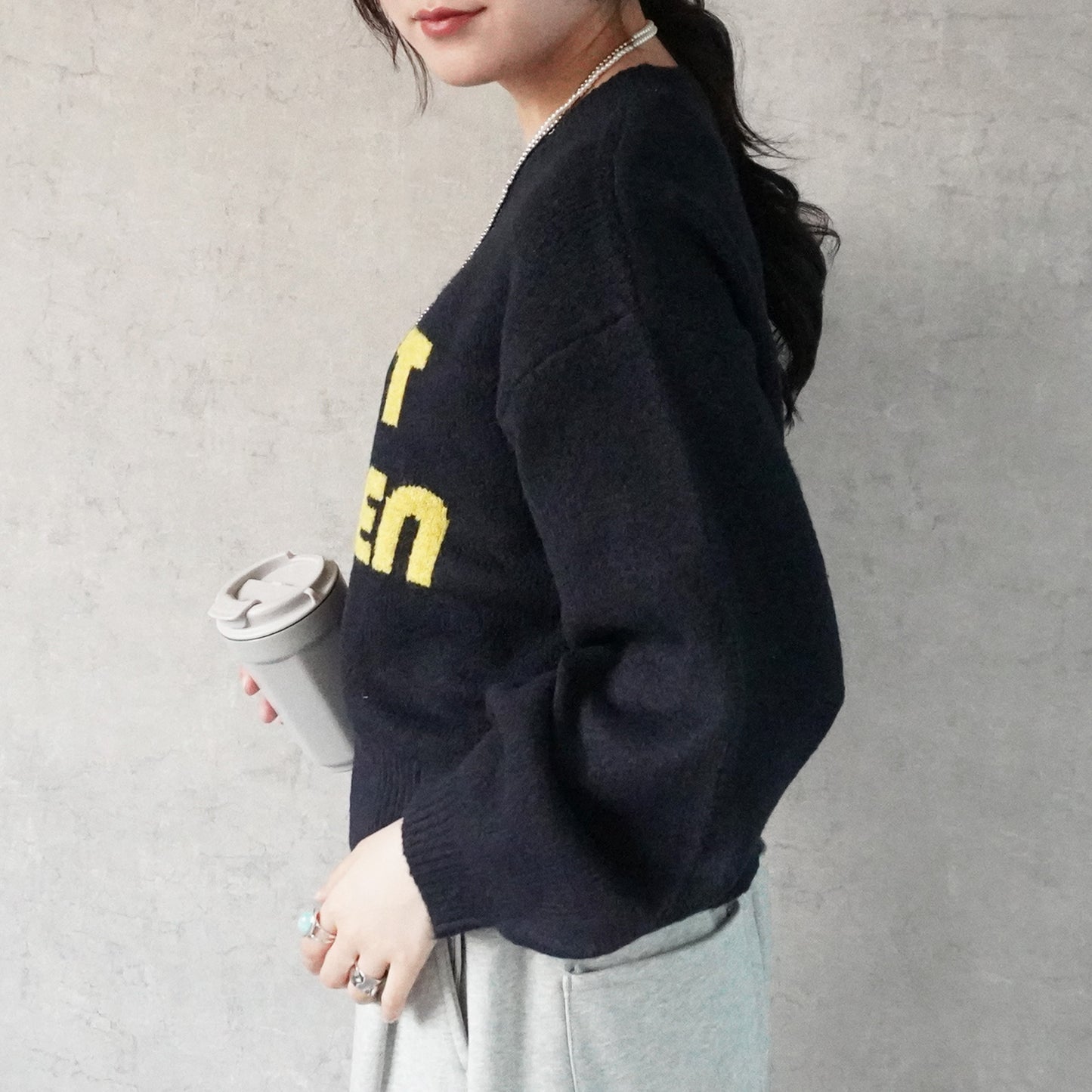 ふんわり起毛ロゴニットプルオーバー