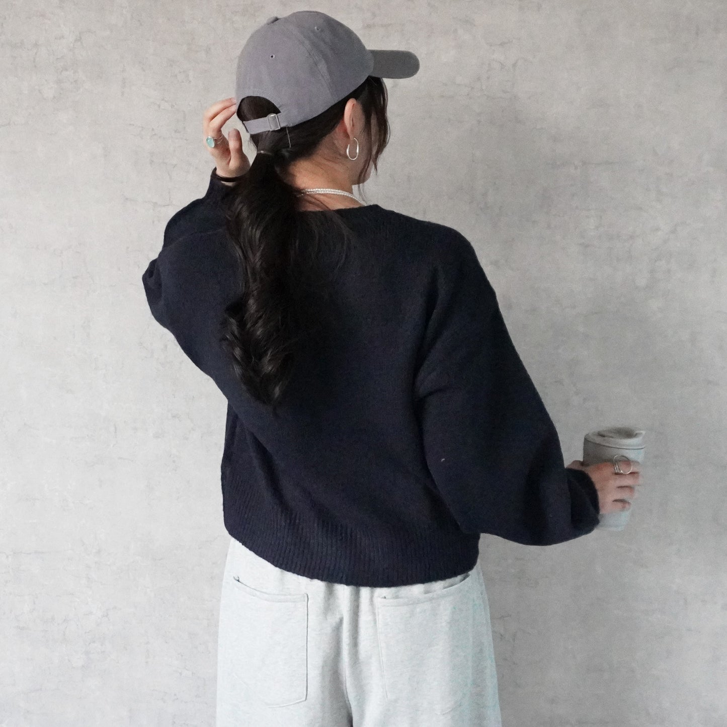 ふんわり起毛ロゴニットプルオーバー