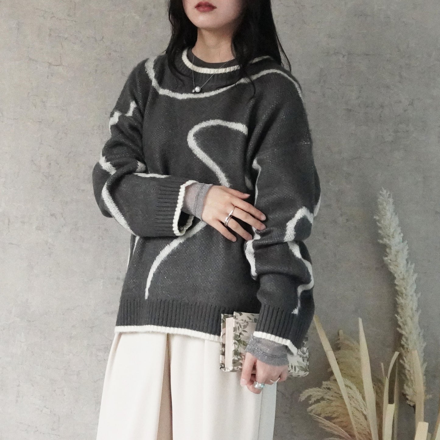 ニュアンスライン配色ニットプルオーバー