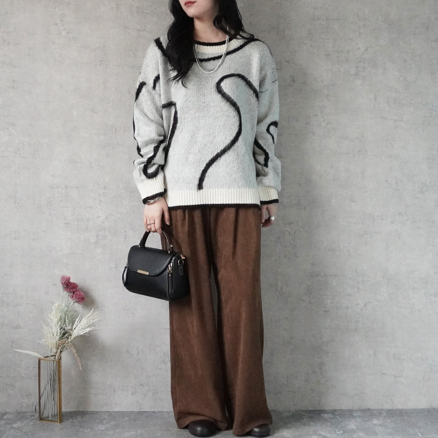 ニュアンスライン配色ニットプルオーバー