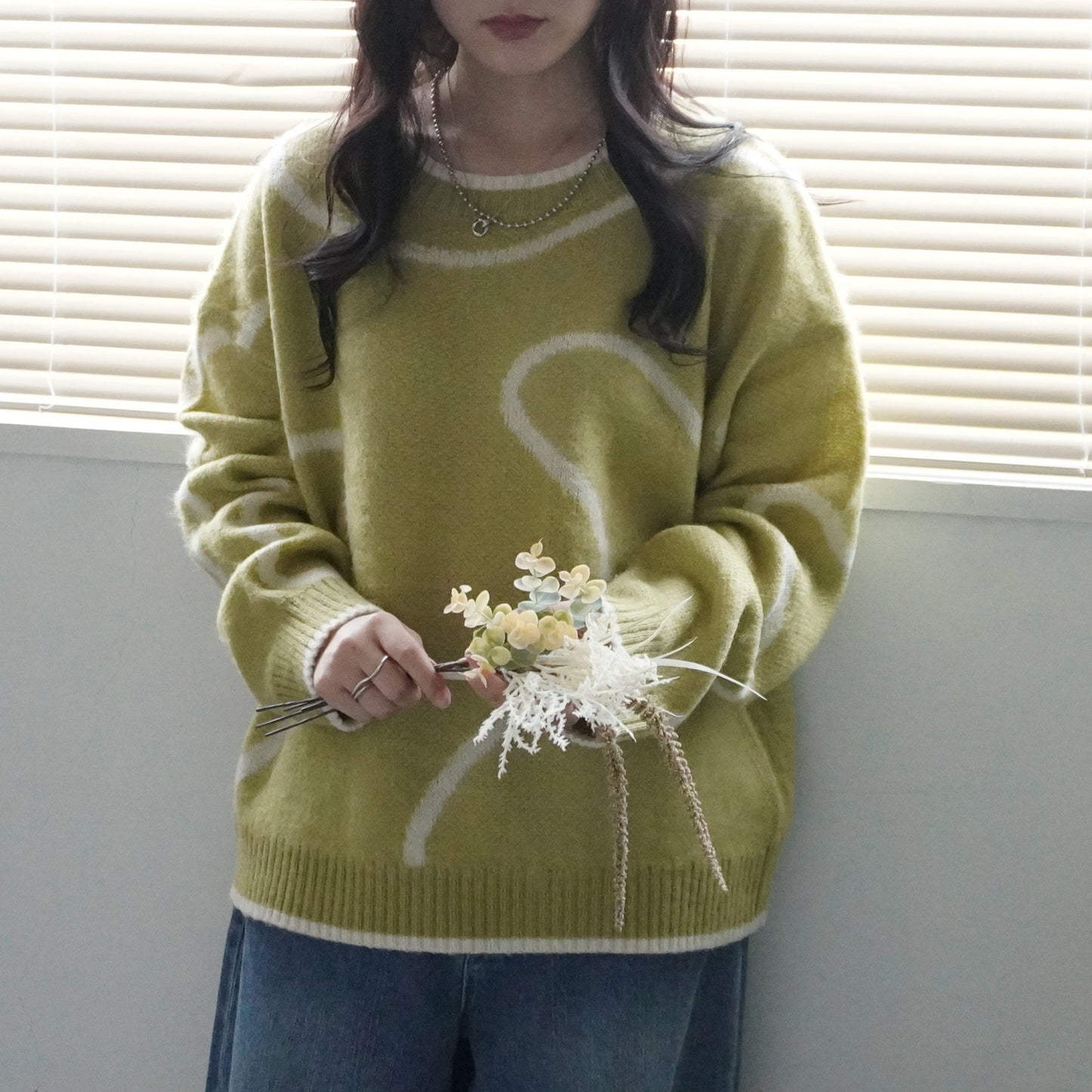 ニュアンスライン配色ニットプルオーバー