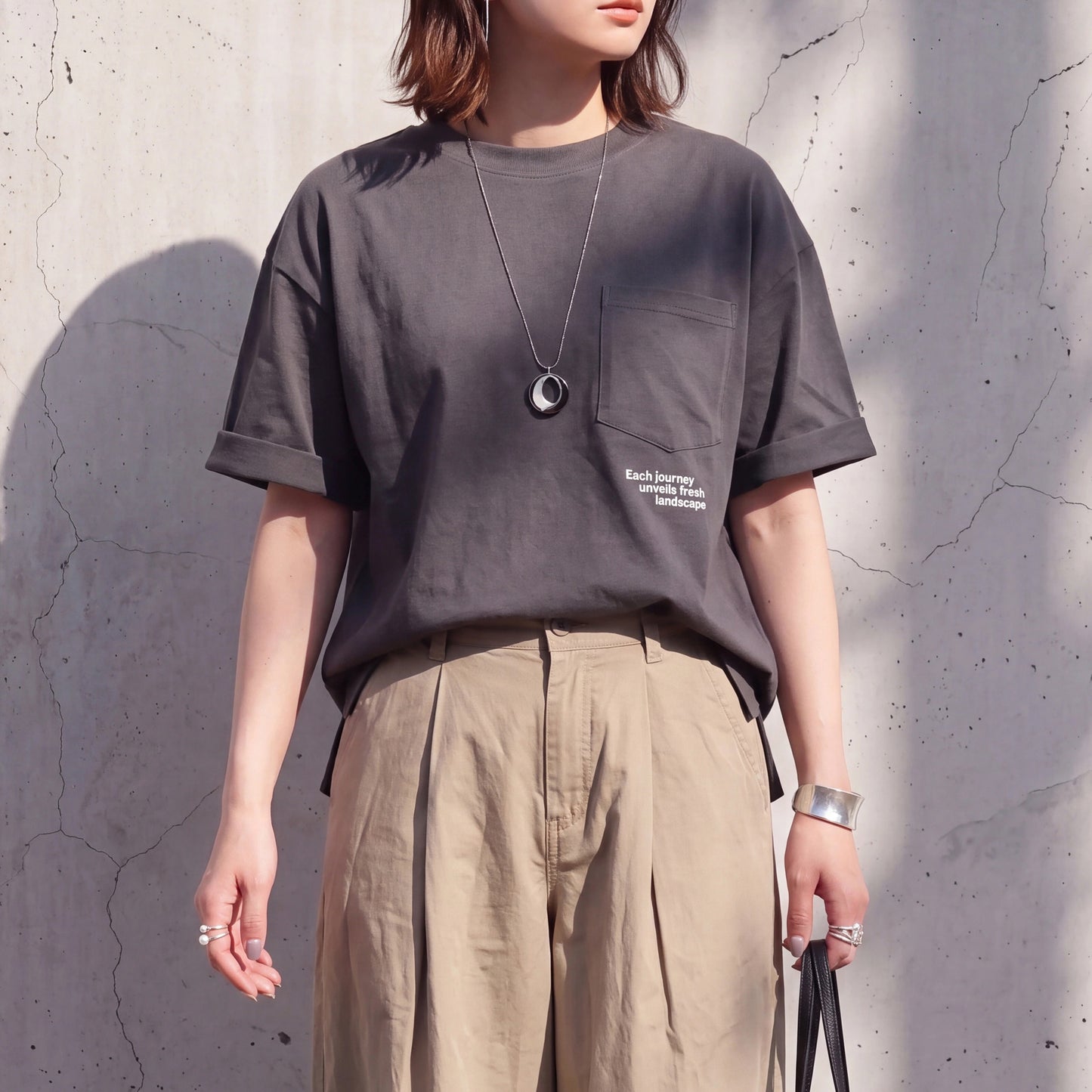 刺繍Tシャツ