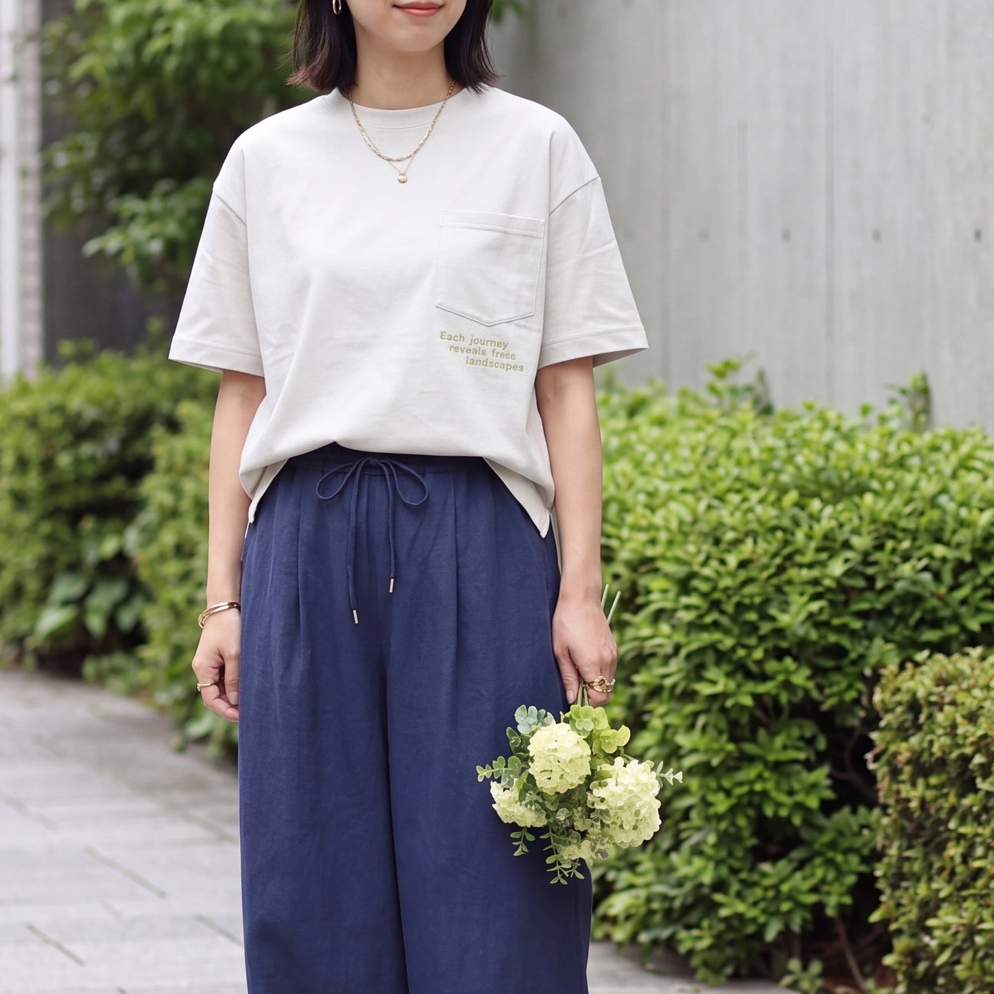 刺繍Tシャツ