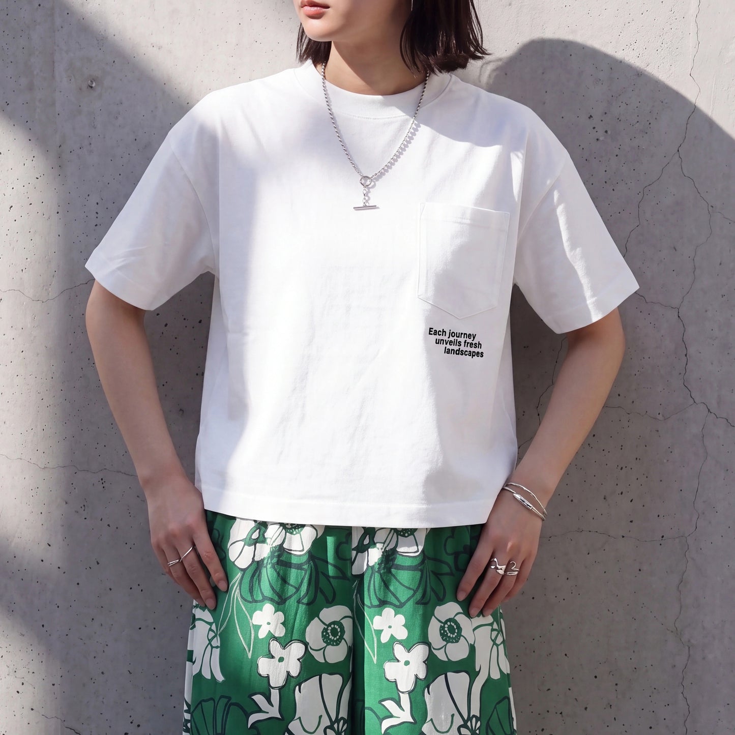 刺繍Tシャツ